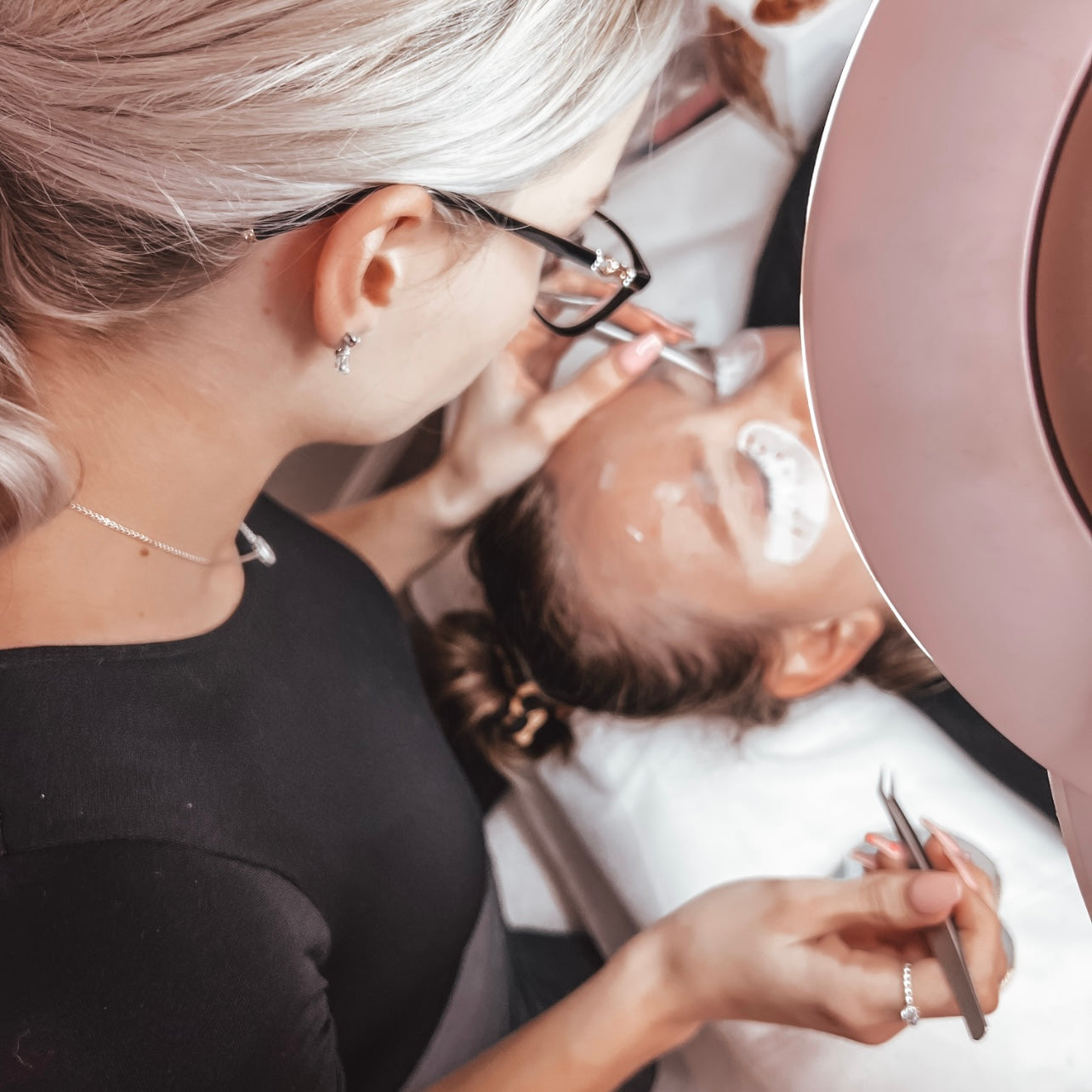 2 Day Classic, Hybrid, Volume & Mega Volume Eyelash Extension Training